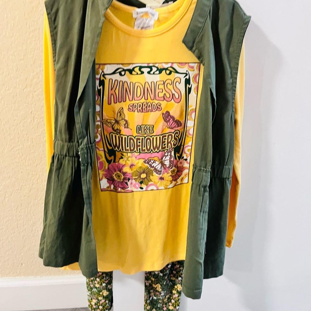 Forever 21 Yellow 'Kindness Spreads Like Wildflowers' Long Sleeve Tee